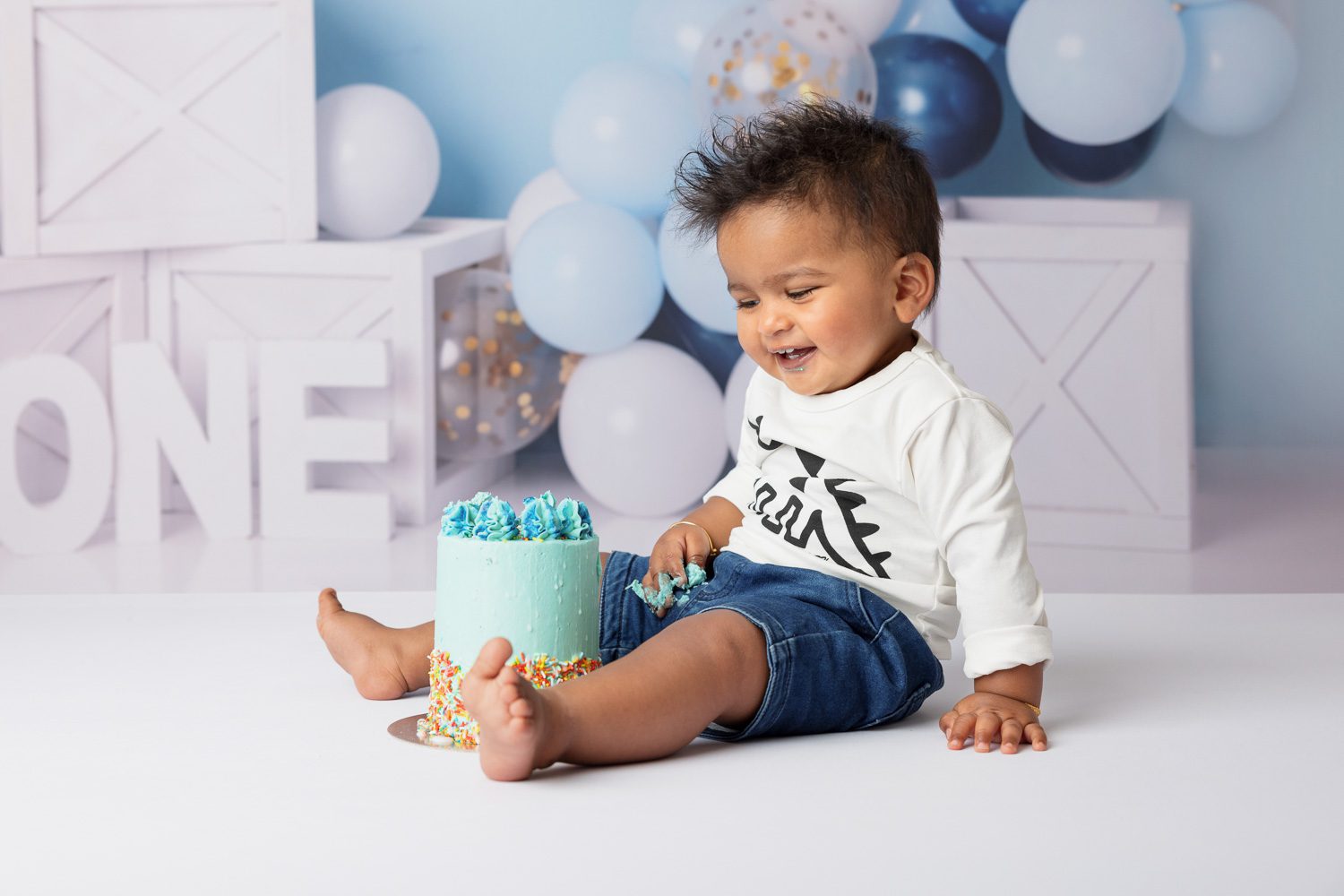baby boy cake smash photography auckland